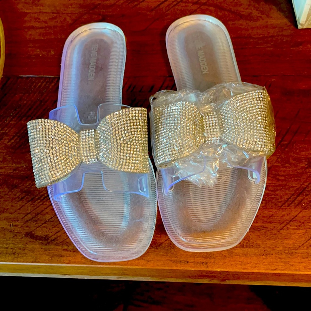 Steve MaddenSandals
